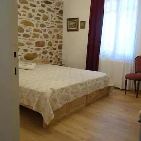 Apg Stonehouse Daire *