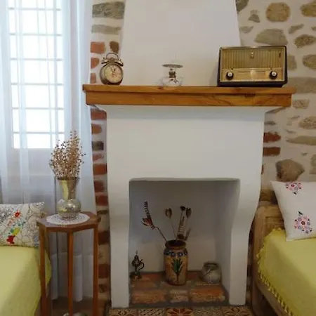 Apg Stonehouse Daire Ayos Nikolaos